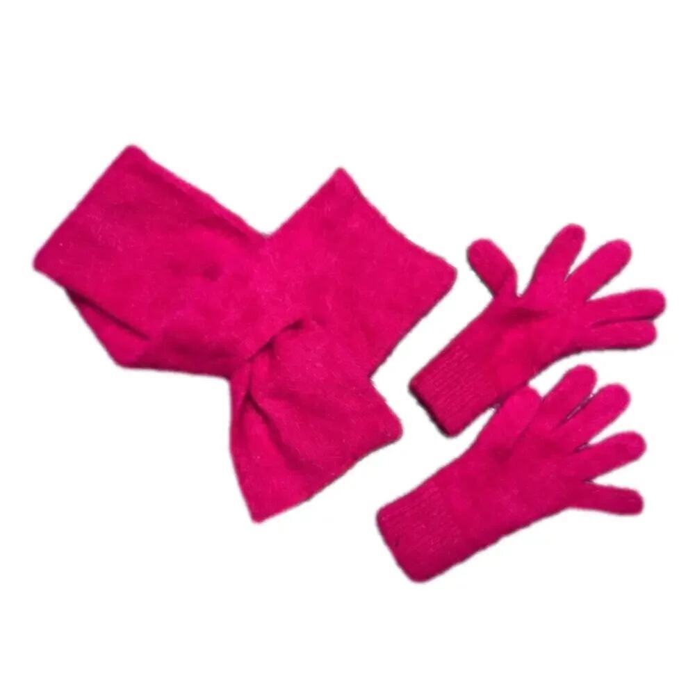 Women's Scarf with Matching Gloves One Size